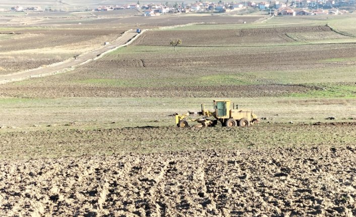 Vezirköprü ilçesinde arazi toplulaştırma çalışmalarına yeniden başlandı