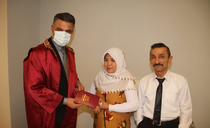 Endonezya'dan Giresun'a gelin geldi