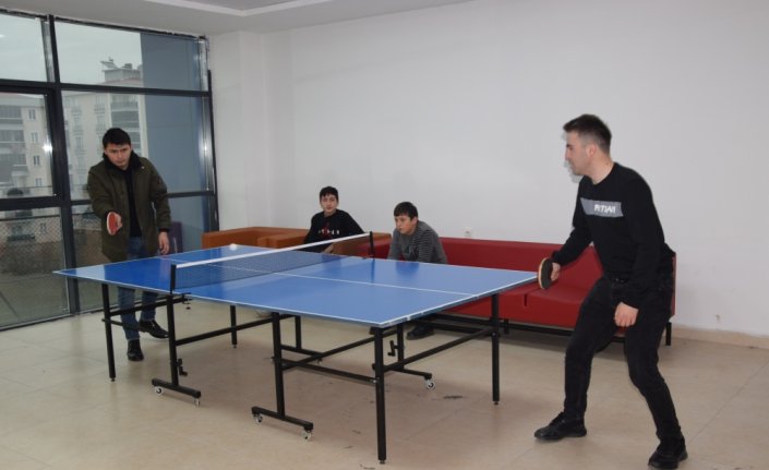 Espiye Gençlik Merkezi'nde 17 branşta gençler için kurs düzenleniyor