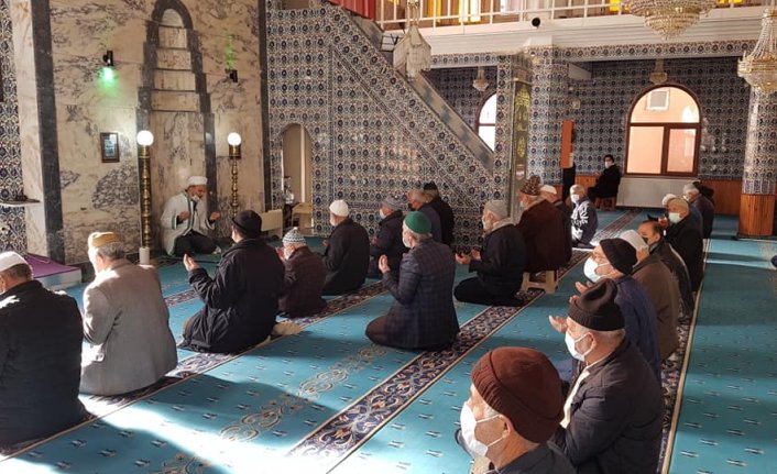 Güce'de Sarıkamış şehitleri dualarla anıldı