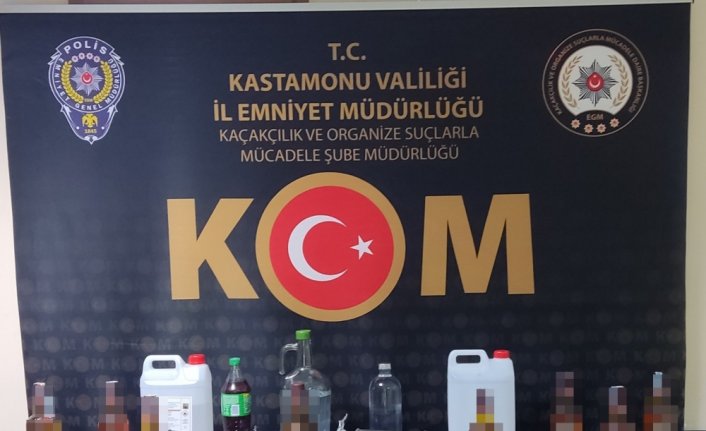 Kastamonu'da kaçak içki operasyonunda 3 kişi yakalandı
