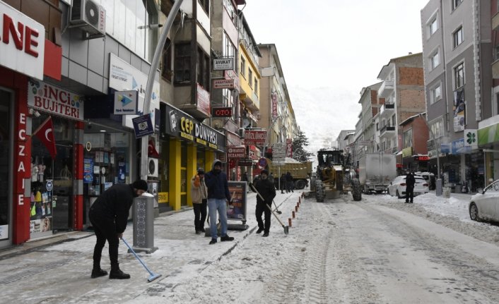Orta ve Doğu Karadeniz'de 1115 yerleşim birimine ulaşılamıyor