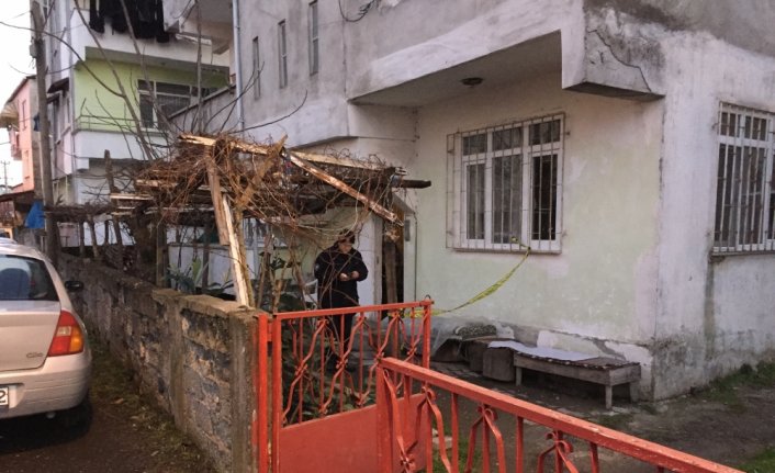 Samsun'da 42 yaşındaki kişi yalnız yaşadığı evinde ölü bulundu