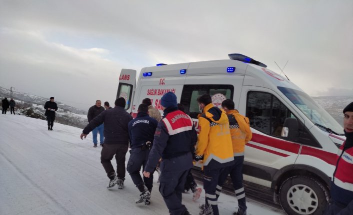 Tokat'ta minibüsün uçuruma devrilmesi sonucu 1 kişi öldü