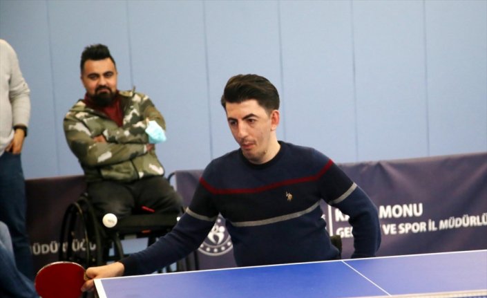 Olimpiyat şampiyonu paralimpik masa tenisçi Abdullah Öztürk'ten ailelere çağrı:
