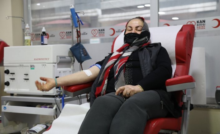 38 yılda 53 kez kan bağışı yaptı