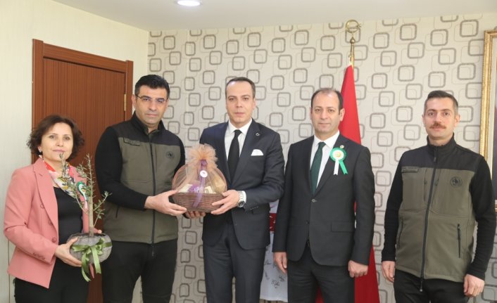 Artvin Orman Bölge Müdürlüğü personelinden Vali Vekili Özaydın'a ziyaret
