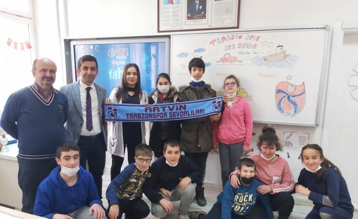 Artvin Trabzonspor Taraftarlar Derneğinden özel çocuklara ziyaret