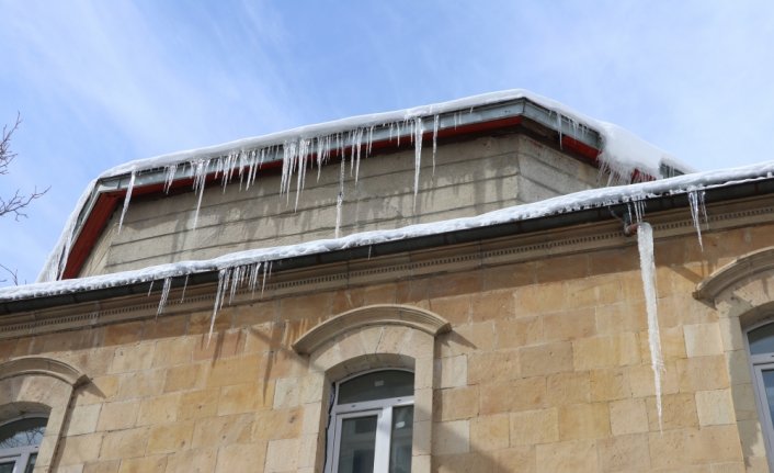 Doğu Karadeniz'de 533 yerleşim birimiyle ulaşım sağlanamıyor