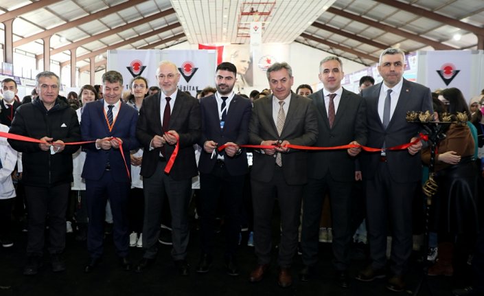 Ortaokul öğrencilerinin TÜBİTAK projeleri Samsun'da yarışıyor