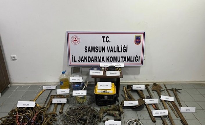 Samsun'da kaçak kazı yapan 3 şüpheli suçüstü yakalandı