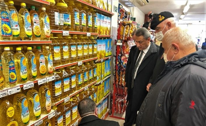 Sinop Valisi Karaömeroğlu'dan marketlere 