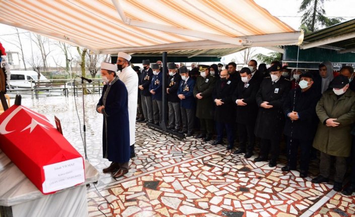Trabzon'da vefat eden Kıbrıs gazisi son yolculuğuna uğurlandı