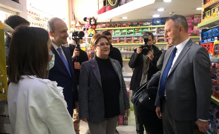 Aile ve Sosyal Hizmetler Bakanı Yanık, Zonguldak'ta temaslarda bulundu