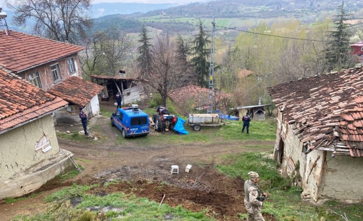 Arazi anlaşmazlığı nedeniyle tartıştığı kişi tarafından vurulan muhtar öldü