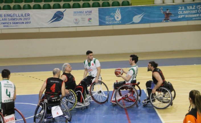 ÇABES evinde İzmir ekibini mağlup etti