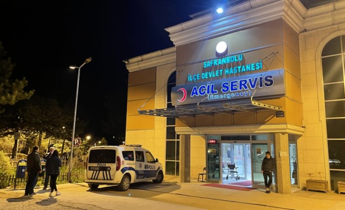 GÜNCELLEME - Karabük'te gıda zehirlenmesi şüphesiyle 27 kişi hastaneye başvurdu