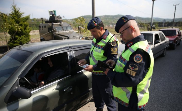 Jandarmadan Ramazan Bayramı öncesi dron destekli trafik denetimi