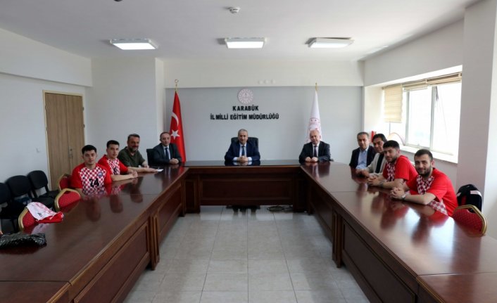 Kadrosu öğrencilerden oluşan Karabük Yenişehir'in hedefi Hentbol Süper Ligi'nde kalıcı olmak