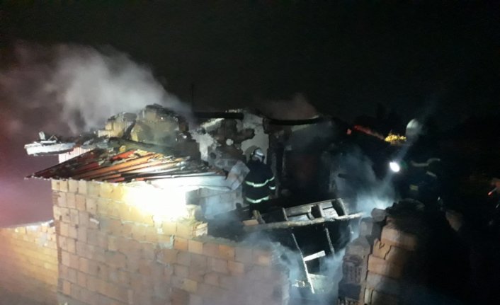 Merzifon'da ev yangını hasara yol açtı
