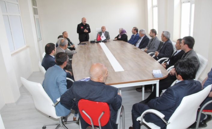 Taşova'da Kaymakamlık personeline deprem eğitimi verildi