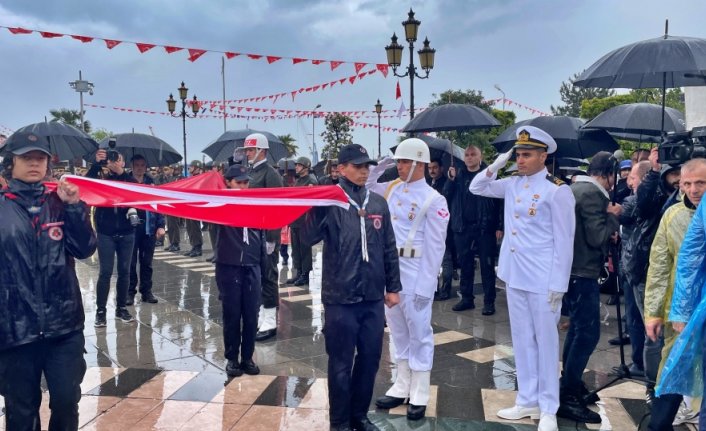 Atatürk'ün Samsun'a çıkışının 103. yıl dönümü kutlanıyor