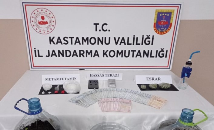 Kastamonu'da uyuşturucu operasyonunda yakalanan zanlı tutuklandı