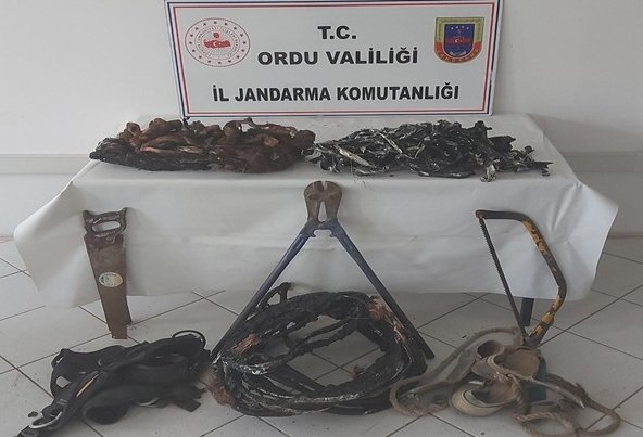 Ordu'da kablo hırsızlığı yaptığı iddia edilen 3 kişi tutuklandı