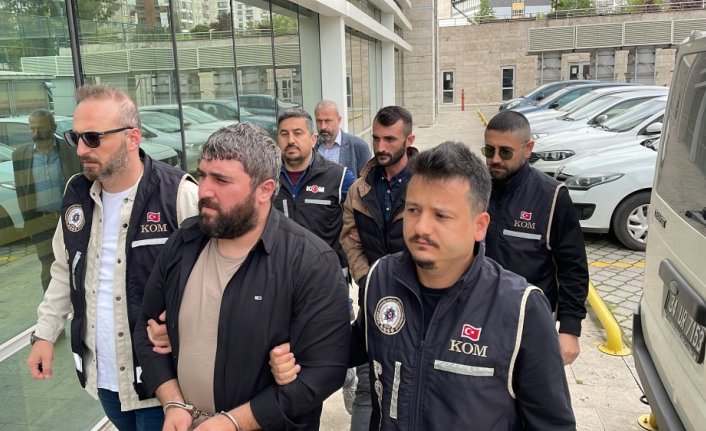Samsun'da 19 suikast tabancası ele geçirilmesiyle ilgili 2 zanlı adliyede