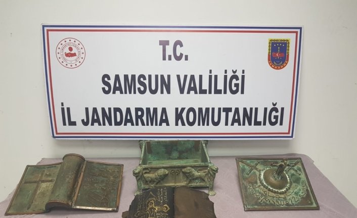 Samsun'da deri üzerine Aramice yazılmış İncil ele geçirildi