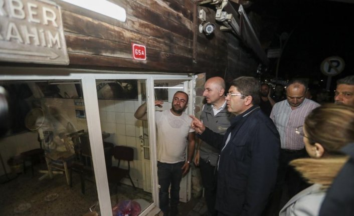 Bakan Karaismailoğlu selden etkilenen Bartın'ın ilçelerinde incelemede bulundu: