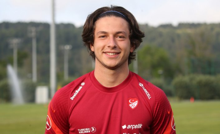 Enis Destan, Trabzonspor'da formayı istiyor: