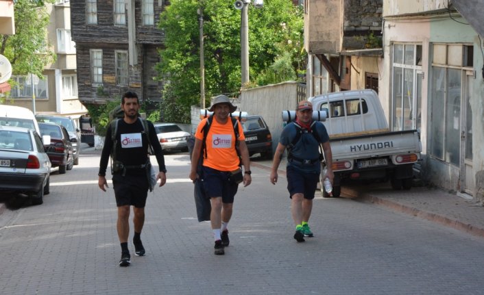 İnebolu'dan Ankara'ya İstiklal Yolu'nu yürüyerek geçecekler