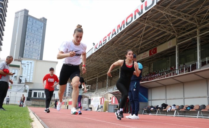 Kadın Boks Milli Takımı Akdeniz Oyunları'na Kastamonu'da hazırlanıyor