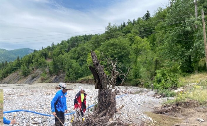 Kastamonu'da sele kapılan genci arama çalışmaları 4'üncü gününde sürüyor