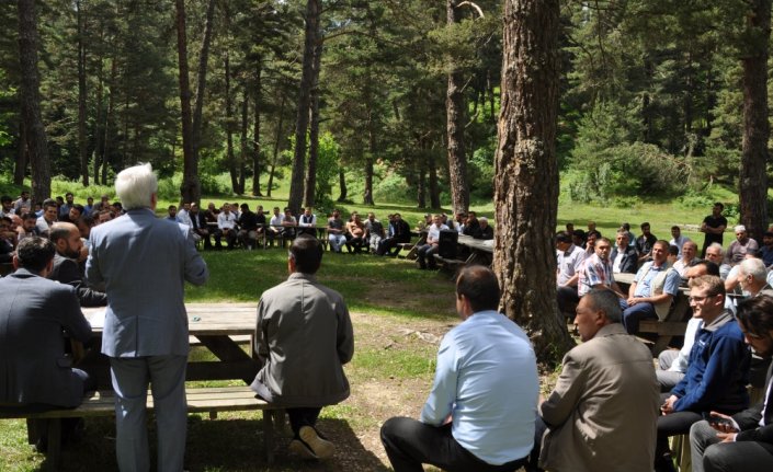 Mudurnu Müftülüğünce Abant'ta istişare toplantısı düzenlendi