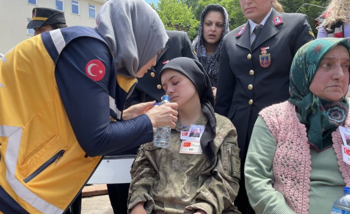 Şehit Topçu Uzman Çavuş Özkaya, son yolculuğuna uğurlandı