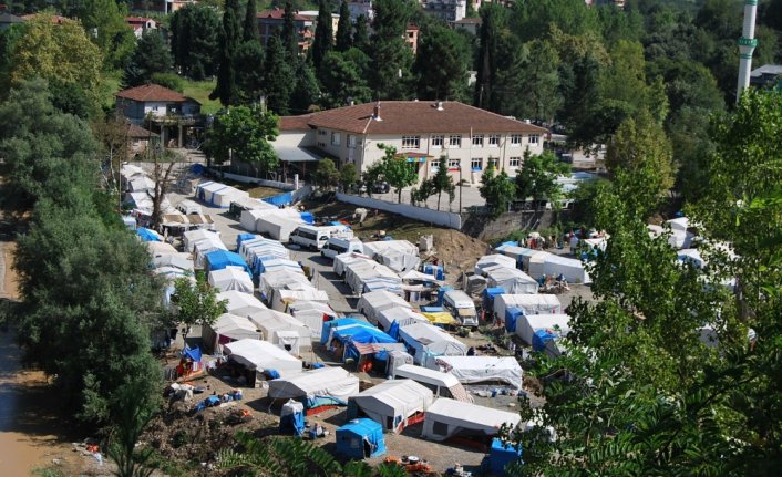 Alaplı'da fındık işçisinin günlük yevmiyesi en düşük 216 lira olacak