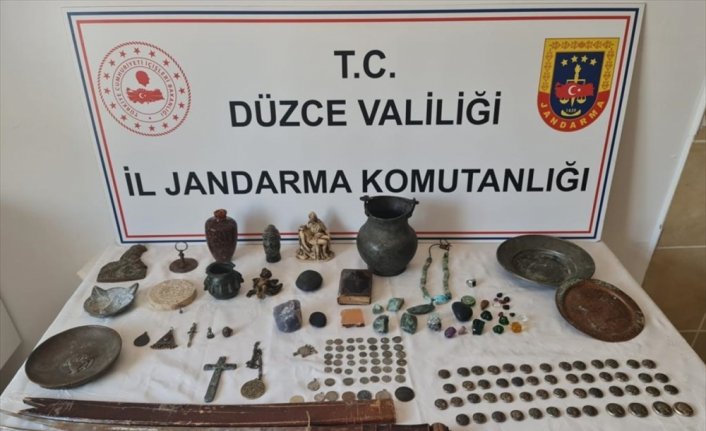 Düzce'de tarihi eser kaçakçılığı operasyonunda 2 kişi yakalandı
