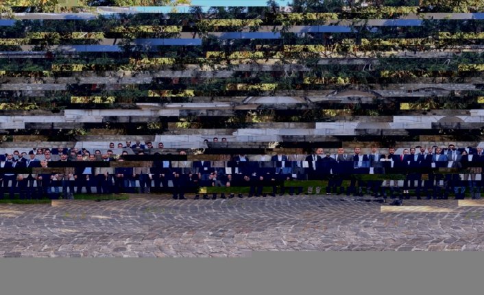 Genç MÜSİAD’lı iş insanları Fransa'da temaslarda bulundu