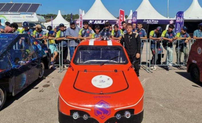 Karabük'te lise öğrencilerinin tasarladığı elektrikli araçlar TEKNOFEST'te sergilenecek
