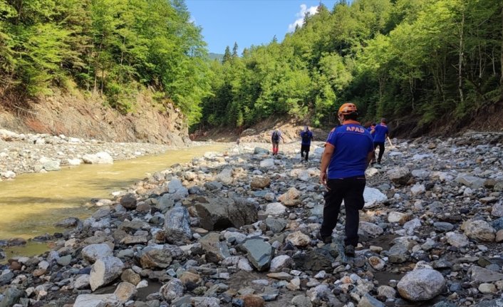 Kastamonu'daki selde kaybolan genci arama çalışmaları 16'ncı gününde sürüyor