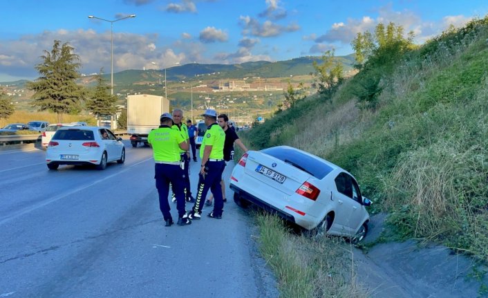Samsun'da 3 aracın karıştığı kazada 9 kişi yaralandı