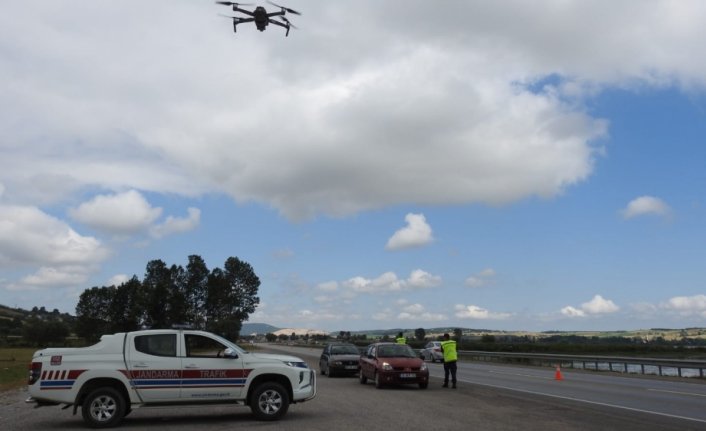 Samsun'da dron ile trafik denetimi yapıldı