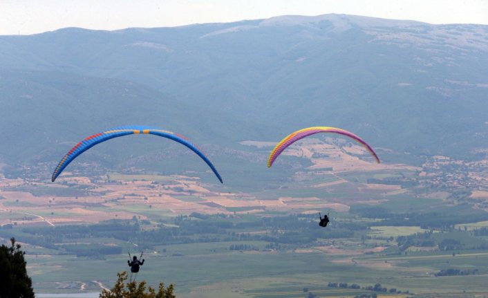 Türkiye Yamaç Paraşütü Mesafe Şampiyonası Tokat'ta başladı