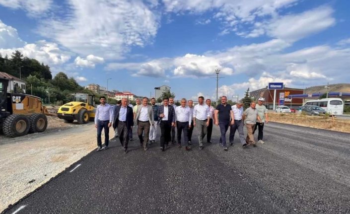 AK Parti Karabük heyeti kavşak projesi alanında inceleme yaptı