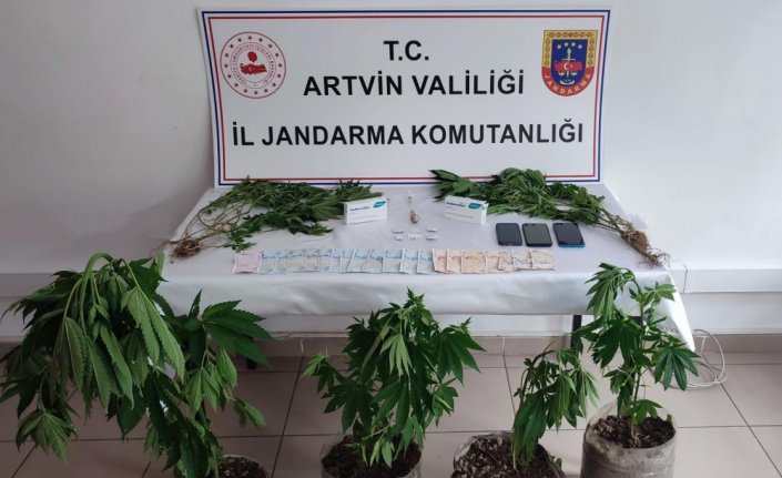 Artvin'deki uyuşturucu operasyonunda 3 kişi tutuklandı