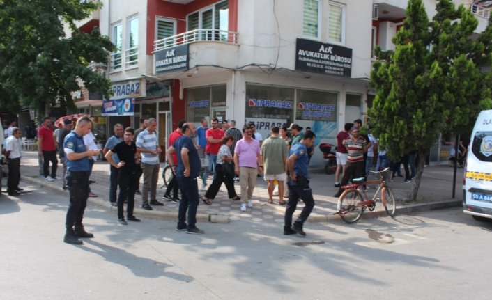 Bafra'da silahlı kavgada bir kişi yaralandı