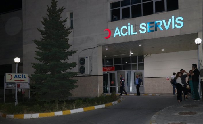 Bolu'da gıda zehirlenmesi şüphesiyle hastaneye kaldırılan işçilerden 2'si daha taburcu edildi