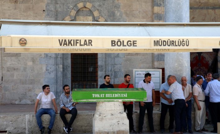 Eski nişanlısını öldüren, kız arkadaşını yaralayan kadın adliyeye sevk edildi